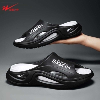 Pánske papuče s EVA vrchnou časťou a EVA podrážkou, športový štýl