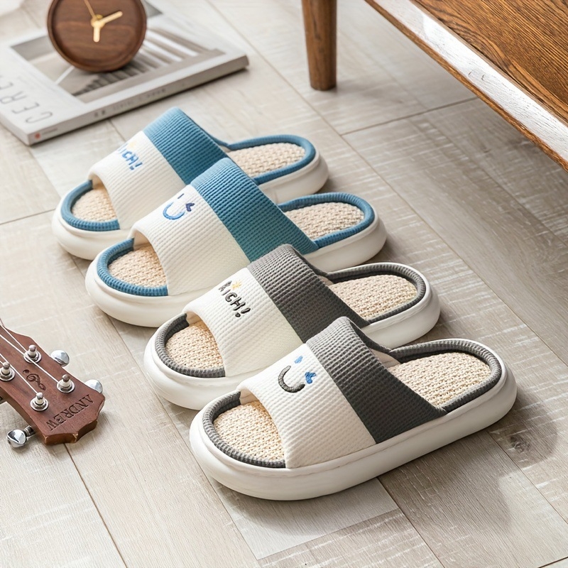 Pánske sandále s EVA vrchným materiálom a EVA podrážkou, zapínanie slip-on, jeseň