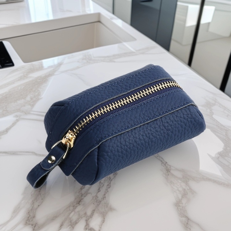 Kožená kapsička na kľúče, unisex, skladacia, 1 sklad, mestský minimalistický štýl