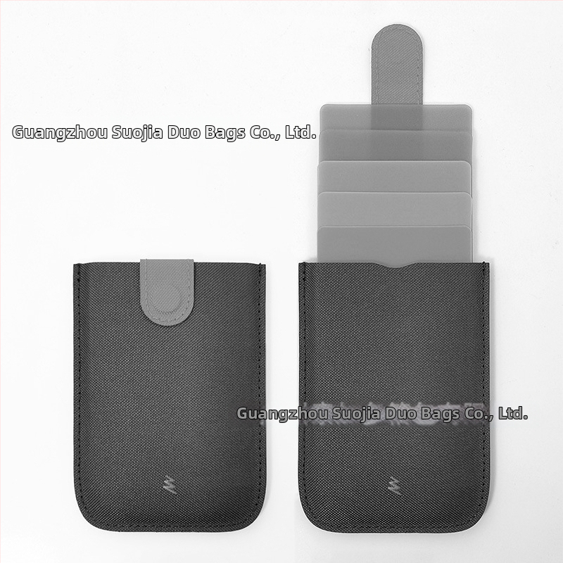 Unisex peňaženka na karty s výsuvnými vrstvami, Oxford látka, streetwear štýl, jar 2024