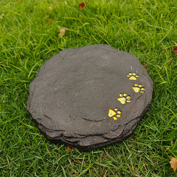 Kruhová pamätná socha psa pre záhradu z ekologickej syntetickej živice, leštená a čiastočne ručne vyrábaná