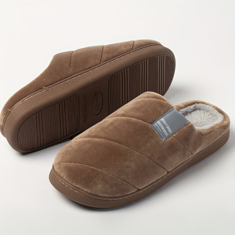 Pánske sandále, vrchná vrstva nubuk, podrážka z TPR, zapínanie slip-on, minimalistický dizajn