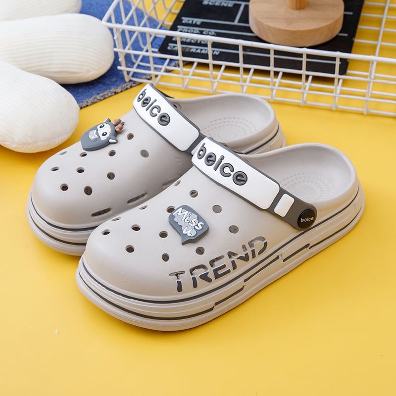 Batai su skylutėmis – unisex; viršus EVA; padas EVA; pado storis 1–3 cm