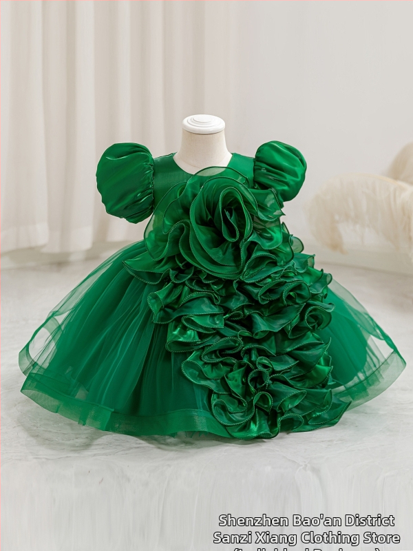 Dievčenské princezné šaty, sieťovinový materiál, hlavný materiál bavlna 95%, podšívka bavlna 20%, štýl: princezná