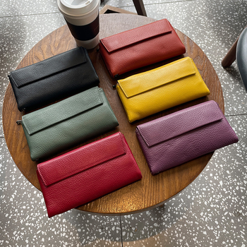 Dámska peňaženka z pravej kože s veľkou kapacitou, viacerými priečinkami na karty a vreckom na telefón (Materiál: Prírodná koža; Typ kože: prvá vrstva hovädzej kože; Vzor: jednofarebný; Sezóna: jar 2023; Funkcia: Ukladanie kariet a peňazí)