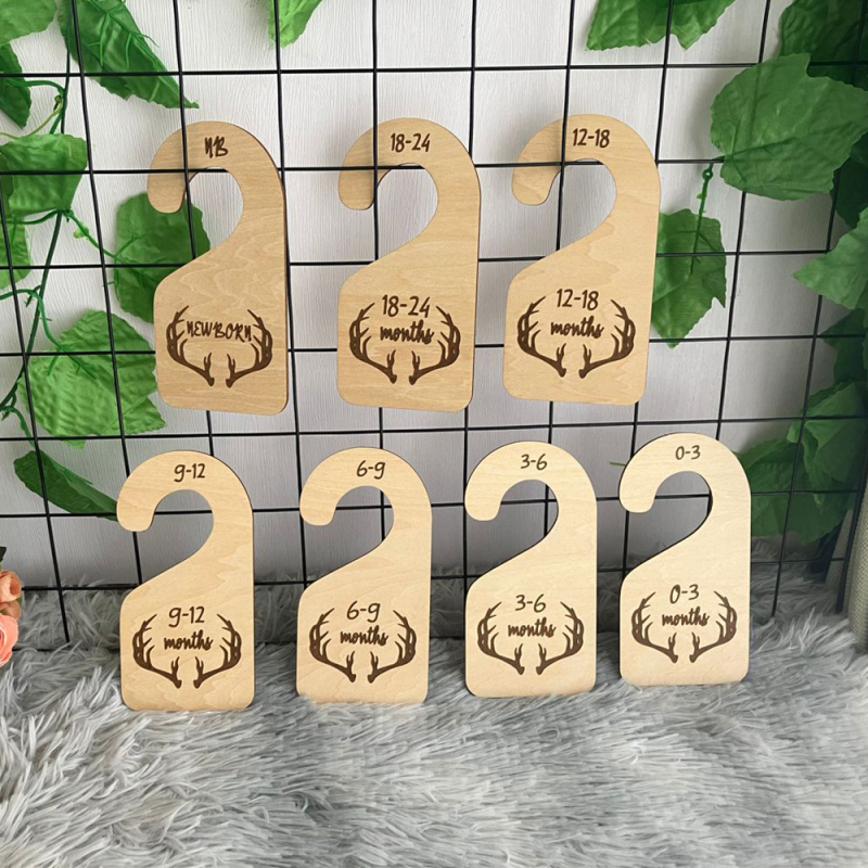 Fa babav gardrób elválasztók ruhatár rendezőhöz — Basswood, modern egyszerű stílus