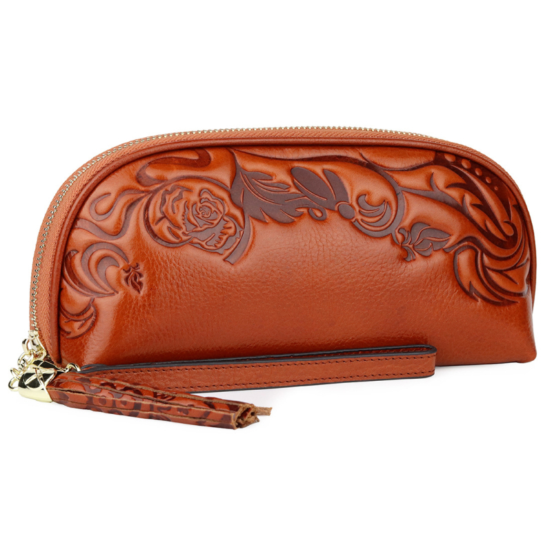 Чанта от маслено восъчена естествена кожа – първи слой кравешка кожа, цип за затваряне, хоризонтална квадратна форма, геометричен модел