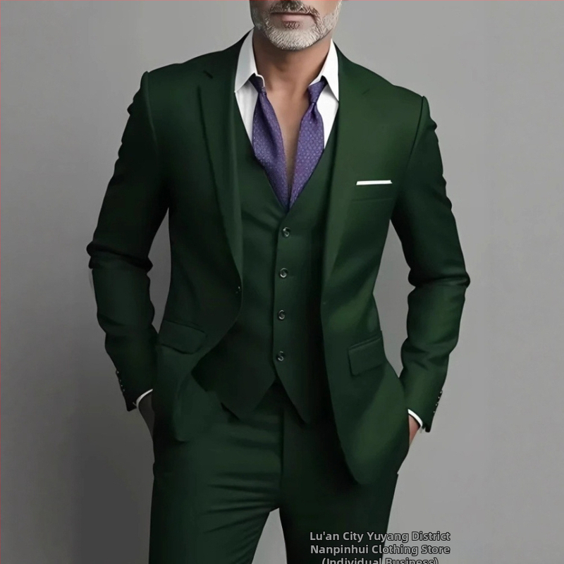 Tryjų dalių Slim-Fit kostiumas, vieno mygtuko, Notch Lapel, poliesterio mišinys, banketui