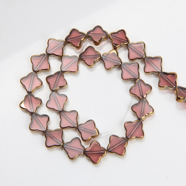 DIY projektekhez üveggyöngyök — Típus: Szabad gyöngyök; Anyag: Üveg/Glazúr; Feldolgozás: Egyéb; Stílus: Friss és édes