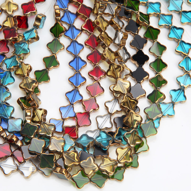 DIY projektekhez üveggyöngyök — Típus: Szabad gyöngyök; Anyag: Üveg/Glazúr; Feldolgozás: Egyéb; Stílus: Friss és édes