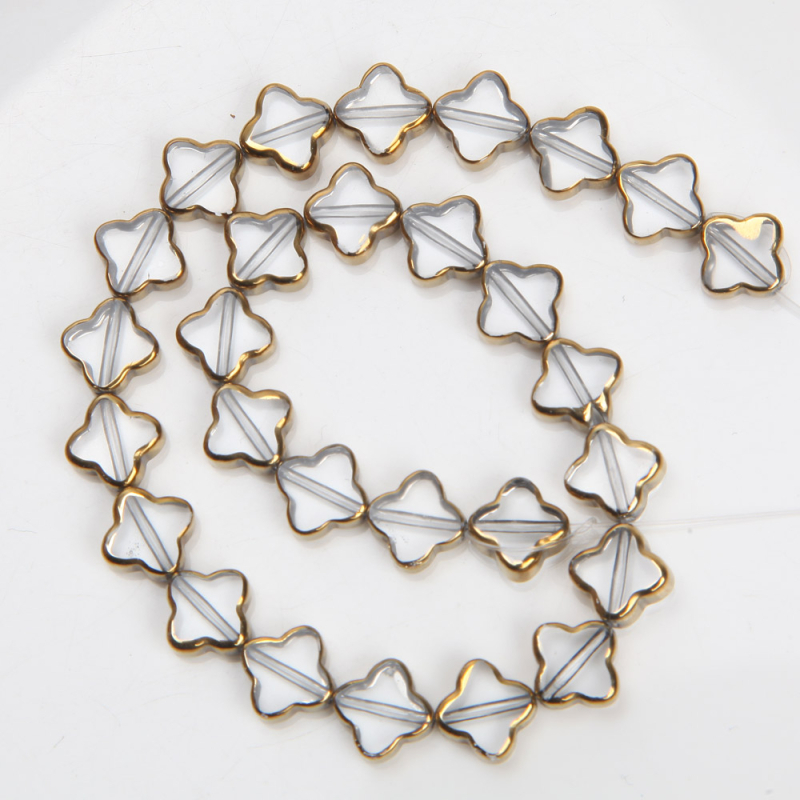 DIY projektekhez üveggyöngyök — Típus: Szabad gyöngyök; Anyag: Üveg/Glazúr; Feldolgozás: Egyéb; Stílus: Friss és édes