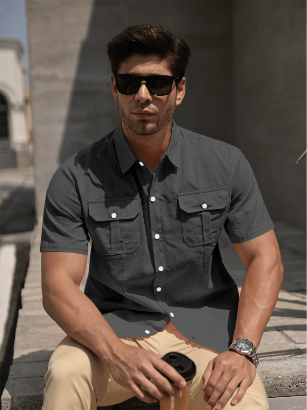 Vyriski trumpom rankoviu marškiniai iš 100% medvilnės su apverčiama apykakle ir kišenėmis – be raukšlių