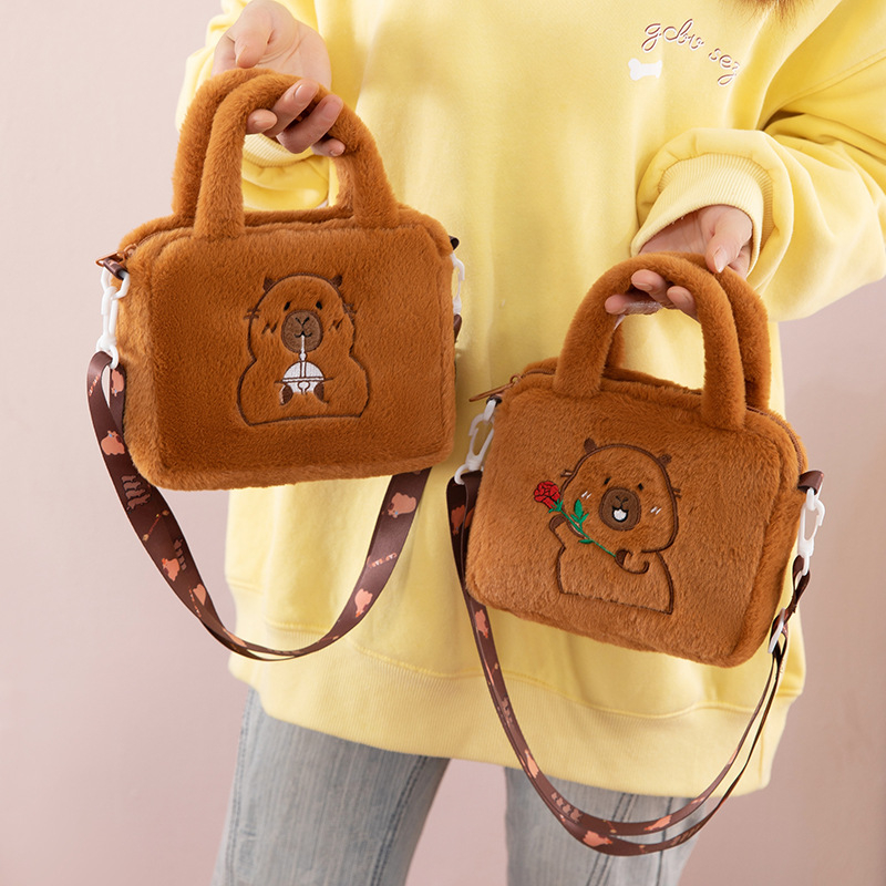 Capybara pliš torba za rame, crossbody stil, kratki pliš, PP pamuk punjenje, OEM logo