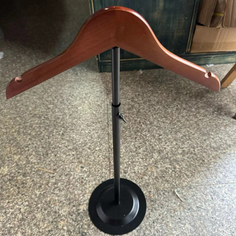 Teleskopický stojan na tričká pre obchod s odevmi — kovový stojan s T-tvarom pre dospelých a deti