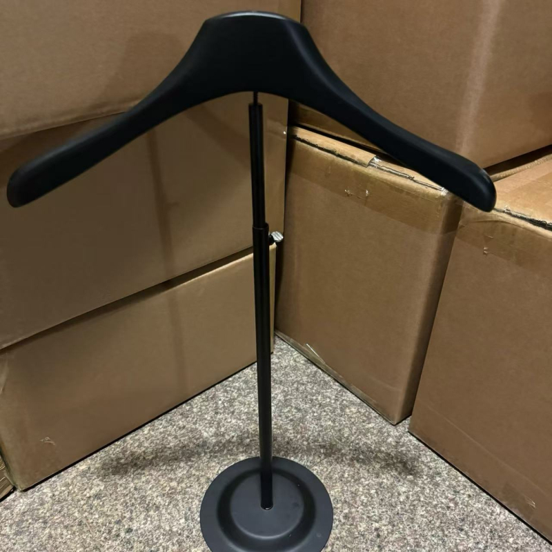 Teleskopický stojan na tričká pre obchod s odevmi — kovový stojan s T-tvarom pre dospelých a deti