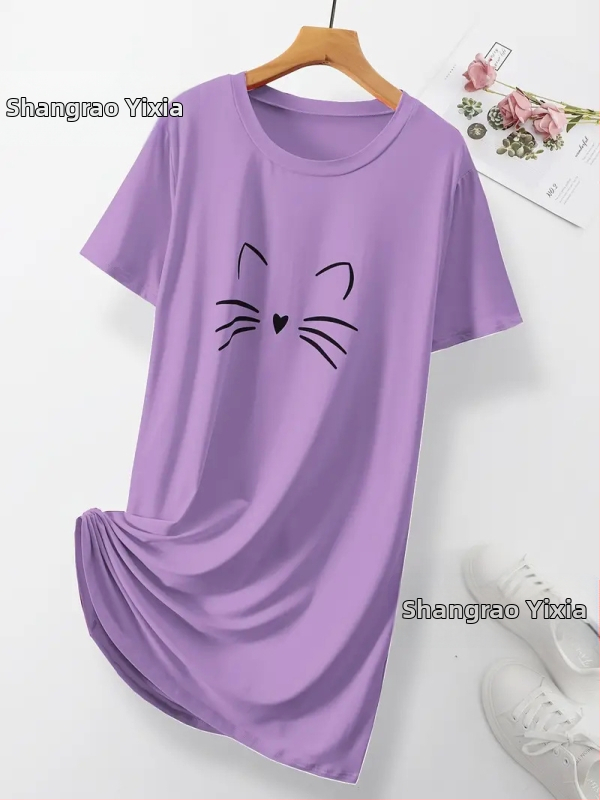 Jednodielne luxusné pyžamové šaty s kruhovým výstrihom, midi dĺžka, 100% polyester.