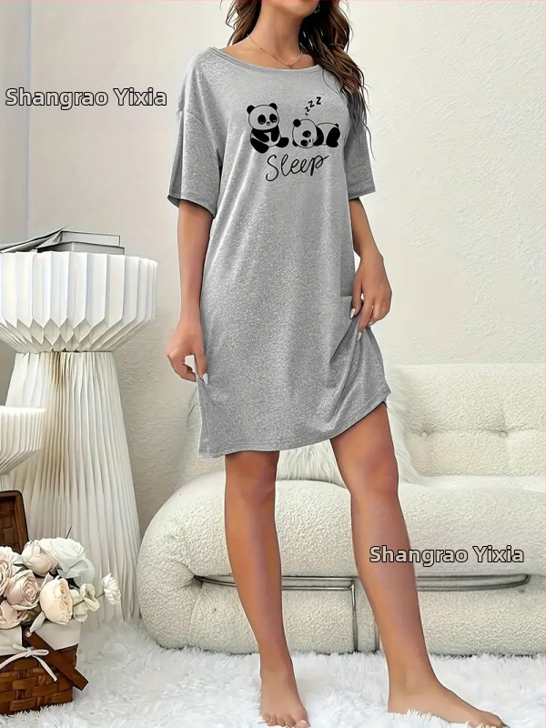 Jednodielne luxusné pyžamové šaty s kruhovým výstrihom, midi dĺžka, 100% polyester.