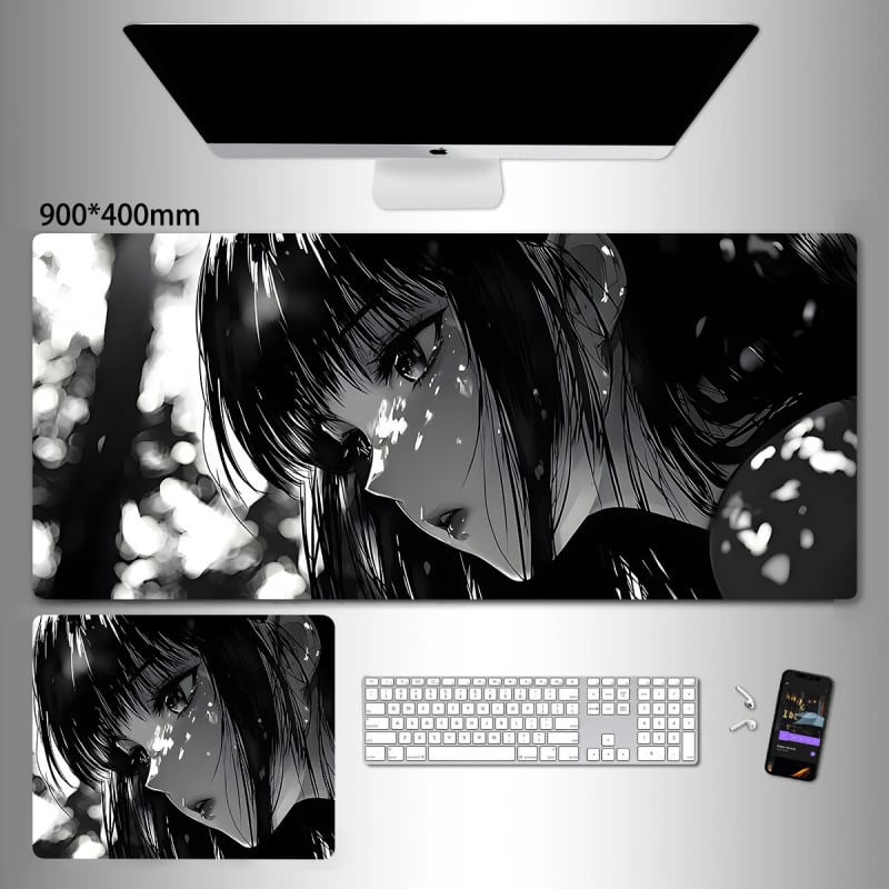 Liels spēļu peles paliktnis ar anime seriāla motīvu un tintes mazgāšanas seno stilā; dabiskā gumija, pretslīdēšana, vienpusējs.