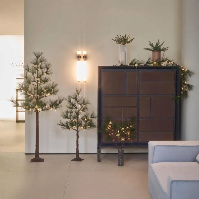 Beqi Διακοσμητικό χριστουγεννιάτικο δέντρο για σαλόνι σε μινιμαλιστικό σκανδιναβικό στυλ, PVC κλαδιά με ψεκασμό χιονιού