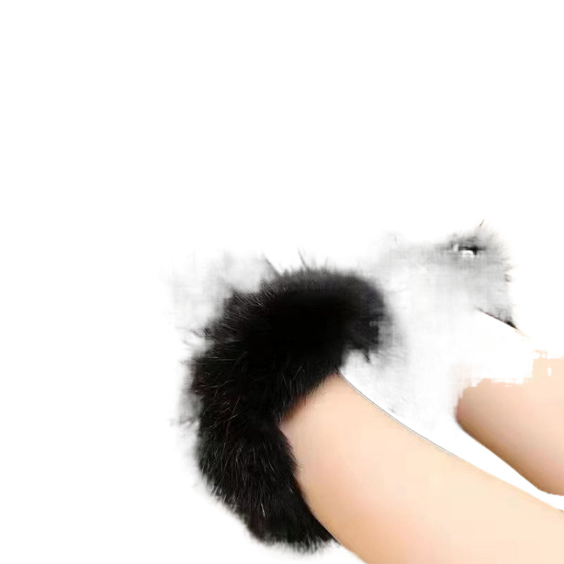 Női téli hócsizma - Felsőrész: velúr, Belső: flanel, Talp: gumi, Zárás: oldalsó cipzár, Középmagas felső