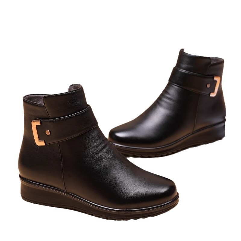 Martin női csizma (polár béléssel, melegen tart, PU felsőrésszel, gumitalppal, oldalsó cipzárral, alacsony szárral)