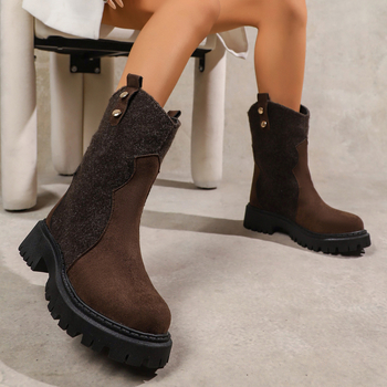 Női Martin csizma, kerek orrú, tömör középső talp 3–5 cm, PU felsőrész, gumírozott talp, slip-on