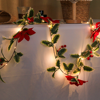 LED Коледна светлинна нишка с ратаноподобна зелена растителност и изкуствени цветя за външна украса и фотографски реквизит