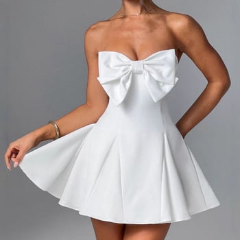 Csőtop stílusú váll nélküli ruha, rövid esernyőszoknya, egyszínű minta (Anyag: Spandex; Mintázat: Egyszínű; Stílus: Csőtop; Szoknya típus: Esernyő; Hossz: Rövid)