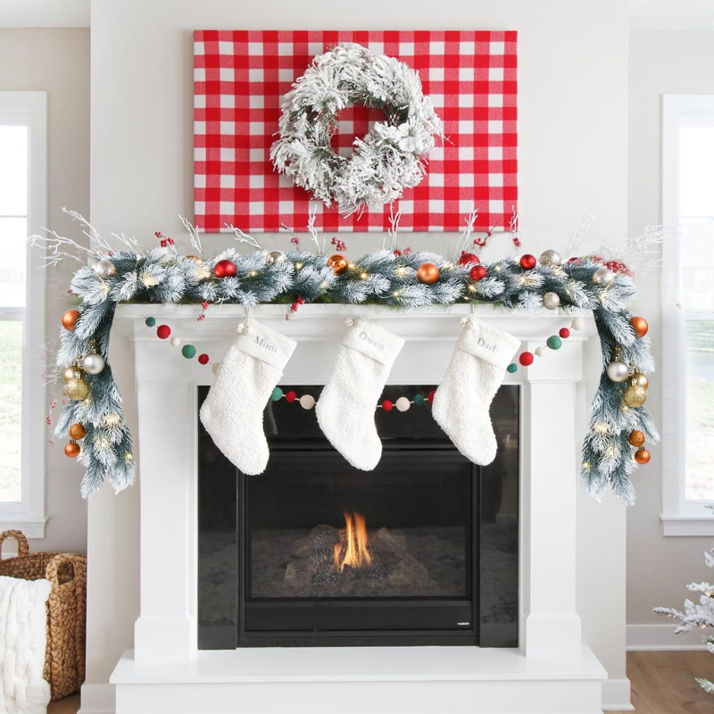 Red Light Pavilion PE vianočný veniec garland na schodisko; Materiál: PE; Spracovanie: poloručné, polomechanické; Darček na deň; Vhodné pre Vianoce, Halloween a Veľkú noc.