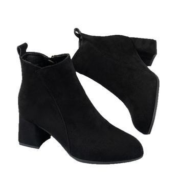 Női velúr csizmák brit stílusban, kerek orrú, oldalsó cipzár, középmagas sarka 3-5 cm