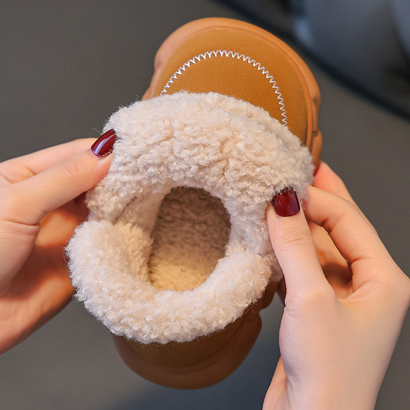 Laste talvekingad Slip-On, libisemiskindla tald, soe fleece vooder, ülemine materjal: kunstnahk, Briti stiil