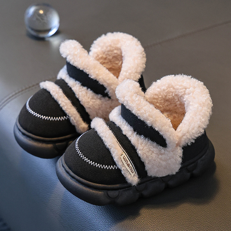 Laste talvekingad Slip-On, libisemiskindla tald, soe fleece vooder, ülemine materjal: kunstnahk, Briti stiil