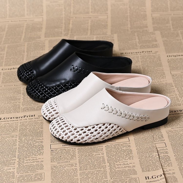 Sandalai su stora padu, tinklelio viršus, kvėpuojantys, su vienu dirželiu, uždari pirštai