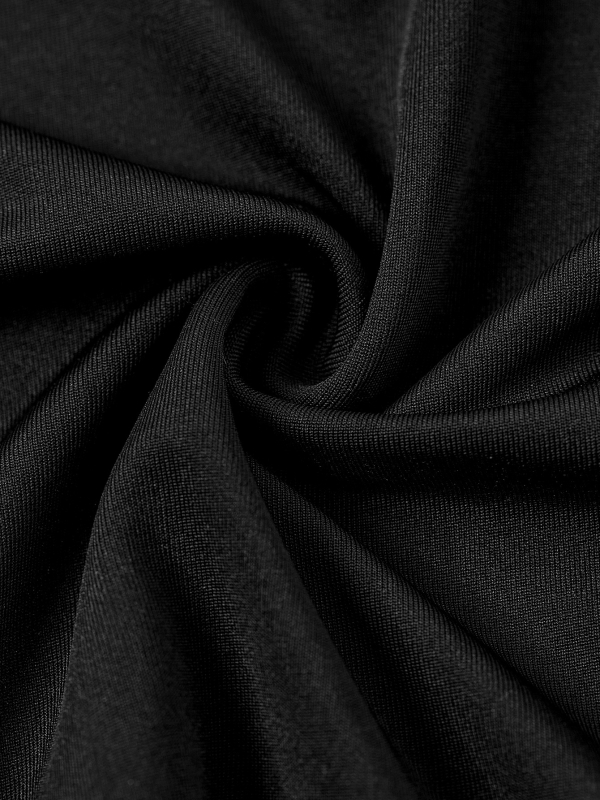 Haljina od Milk Silk s otvorenim ramenima, visokim strukom, bez rukava, suknja s ribljim repom