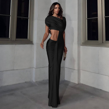 Ruha magas derekú, hosszú szoknya, rövid ujjú, ferde gallér, pulóver-stílus – egyszínű poliészter-elasztán anyag (90-95% poliészter, legfeljebb 30% elasztán)