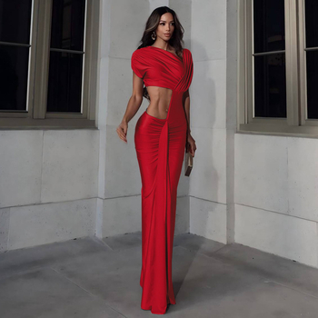 Ruha magas derekú, hosszú szoknya, rövid ujjú, ferde gallér, pulóver-stílus – egyszínű poliészter-elasztán anyag (90-95% poliészter, legfeljebb 30% elasztán)