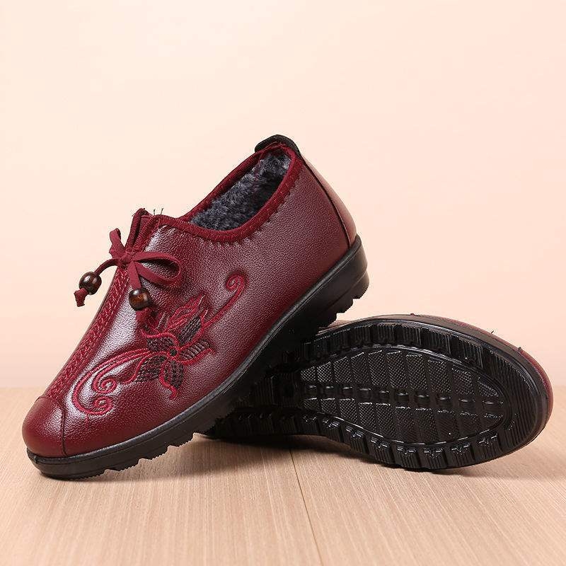 Felnőtt tassel csizma meleg fleece béléssel, vízálló és csúszásmentes, ultrafiber bőr felsőrész, kompozit talp, könnyen felhúzható