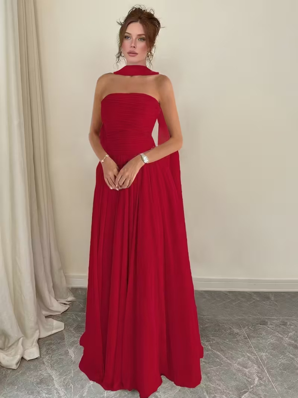 Két darabos ruhaszett: váll nélküli, ujjatlan, hosszú, A-vonalú ruha, magas derékkal, poliészter