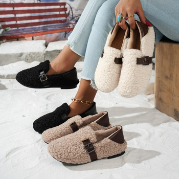 Női pamutcipő alacsony felsőrésszel, meleg plüss bélés, hálós felsőrész, gumírozott talp, csattal záródó