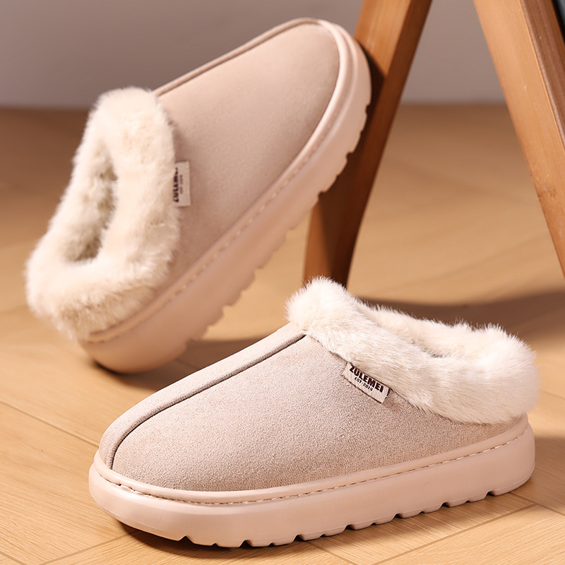 Női téli papucs szintetikus bőrből, belseje műszőrme, kerek orr, alacsony sarok 1–3 cm, PVC talp