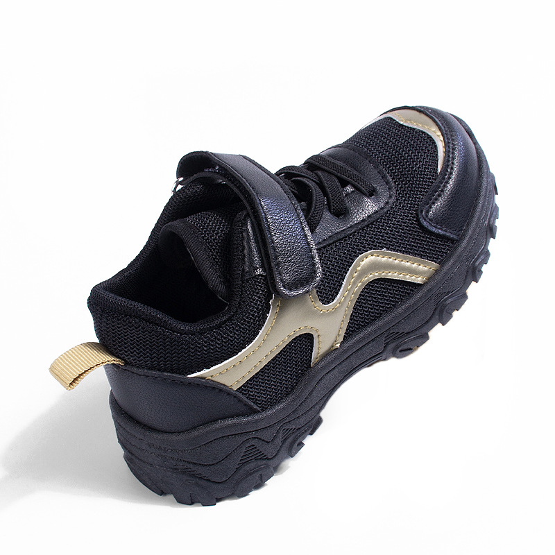 Gyerekeknek készült lélegző hálós felsőrésszel sportcipő Velcro-zárással – könnyű, PVC talp, Koreai stílus