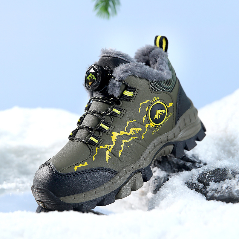 Uniszex gyerek túracipő, vastagított szigeteléssel, műbőr felsőrész, TPR talp, csúszásmentes és kopásálló.