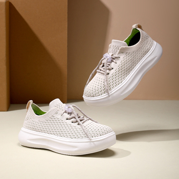 Gyerek futócipők (hálós felsőrész, EVA talp, könnyű, légáteresztő, 4–16 éveseknek)