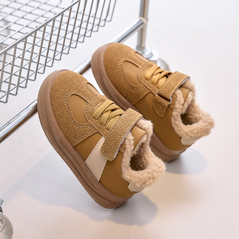 Uniszex gyerekcipő vastag talppal, Velcro-zárás, alacsony felső rész, szintetikus bőr felső, gumírozott talp