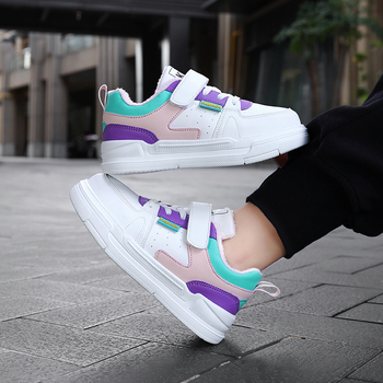 Téli gyerek sportcipő, könnyű, műbőr felsőrész kockás mintával, MD talp, tépőzár