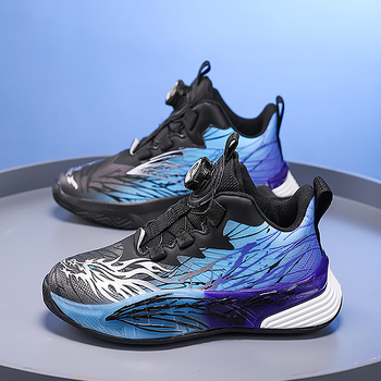 Fiú kosárlabda cipő | PU felső, MD talp, csíkos minta, légáteresztő, csúszásmentes, kopásálló, ütéscsillapítás, 4–16 éveseknek, 2025 őszén debütál