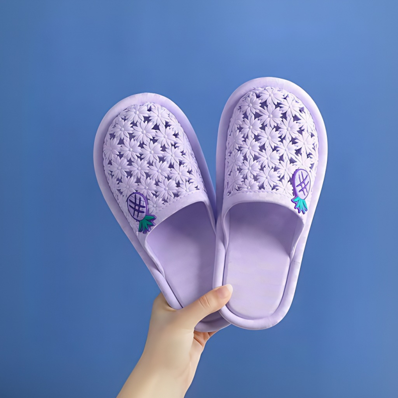 Dámske PVC sandále – leto, vnútorné/vonkajšie nosenie, protišmyk, bez zápachu, PVC horný materiál a podrážka