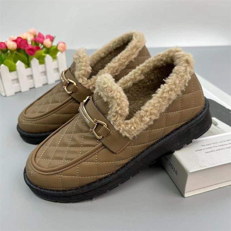 Női téli slip-on csizmák PU felsőrésszel, TPU talppal, szintetikus fleece béléssel, csúszásmentes