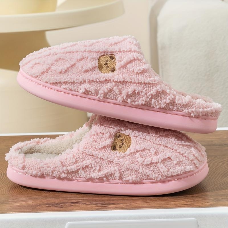 Slip-On papucs, lágy talpú, csúszásmentes, lapos sarok; felső: Xishi velúr; talp: kender szövött