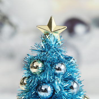 Konusne božićne ukrase za bor s kuglicama i zvijezdom s petokrakom; Materijal: 21047292810; IP ovlaštenje: Ne; Pogodno za Božić